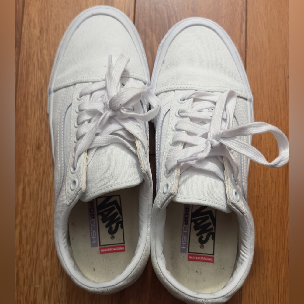 Vans White Skateboarding Shoes